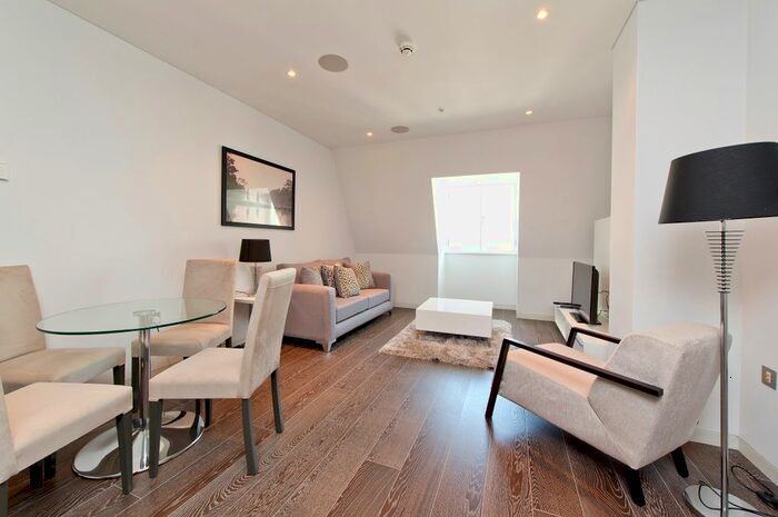1 Bedroom Flat To Rent In Strand, London, WC2R