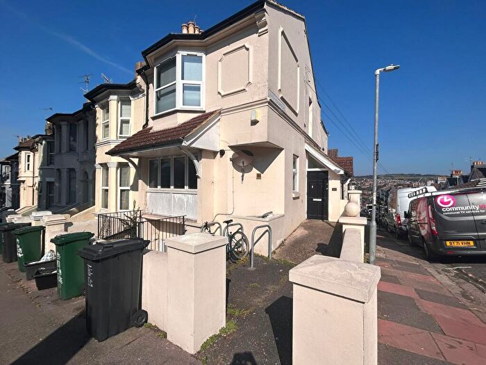 2 Bedroom Flat To Rent In Elm Grove, Brighton, BN2