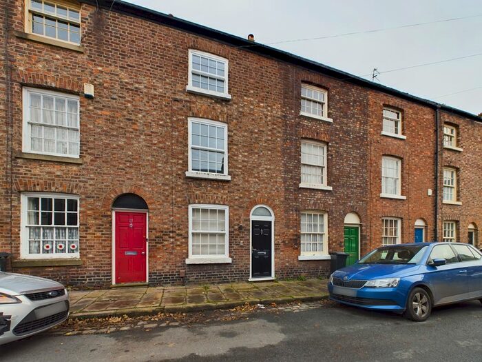 3 Bedroom Terraced House To Rent In St Georges Street, Macclesfield, SK11