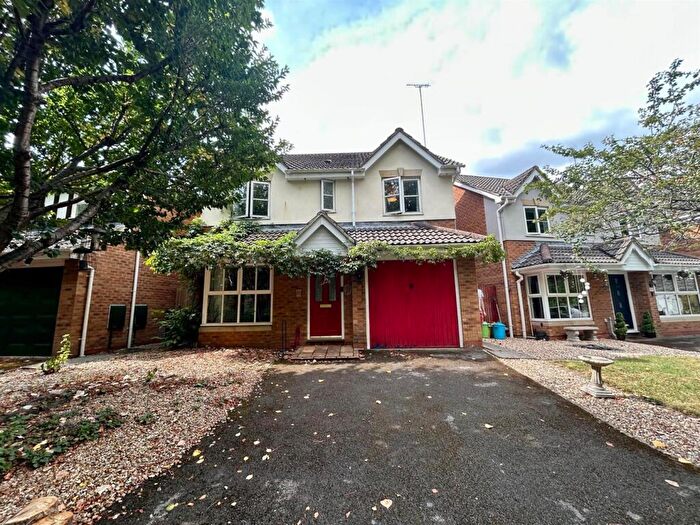 4 Bedroom House To Rent In Stockwood Mews, St. Annes Park, Bristol, BS4