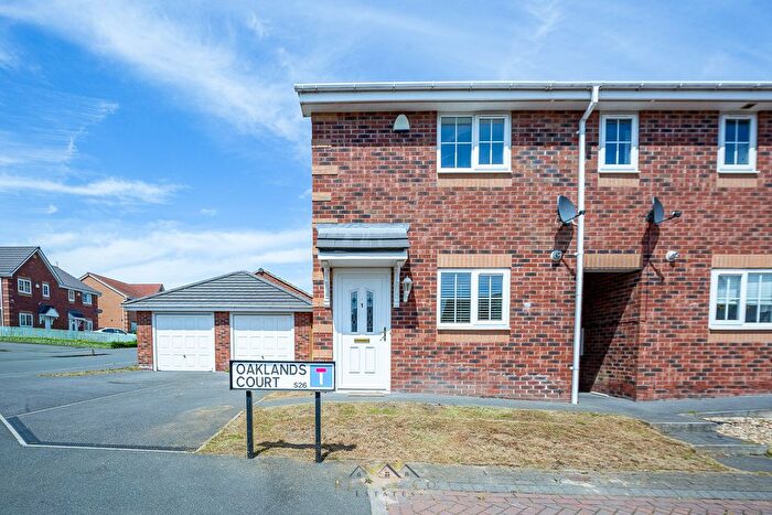 3 Bedroom End Of Terrace House To Rent In Oaklands Court, Kiveton Park, Sheffield, S26