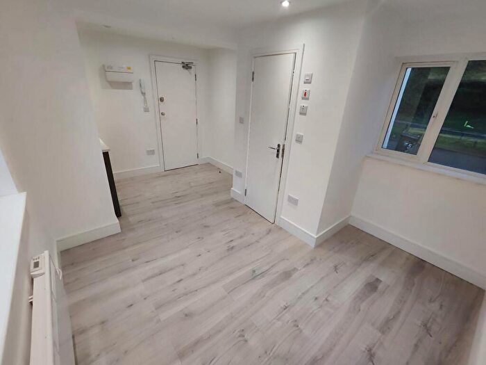 Studio To Rent In Coopers End, Takeley, CM22