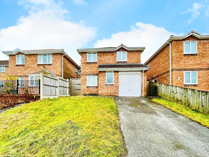 4 Bedroom Property To Rent In Hawthorn Glade, Abertillery, NP13