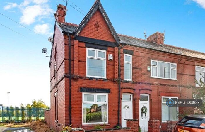 2 Bedroom End Of Terrace House To Rent In Broadbent Street, Swinton, Manchester, M27