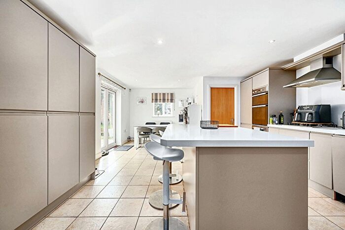 4 Bedroom Detached House For Sale In Romney Point, Ashford, TN23