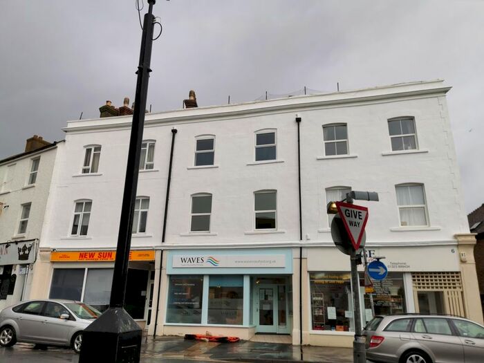 4 Bedroom Maisonette To Rent In Church Street, Seaford, BN25