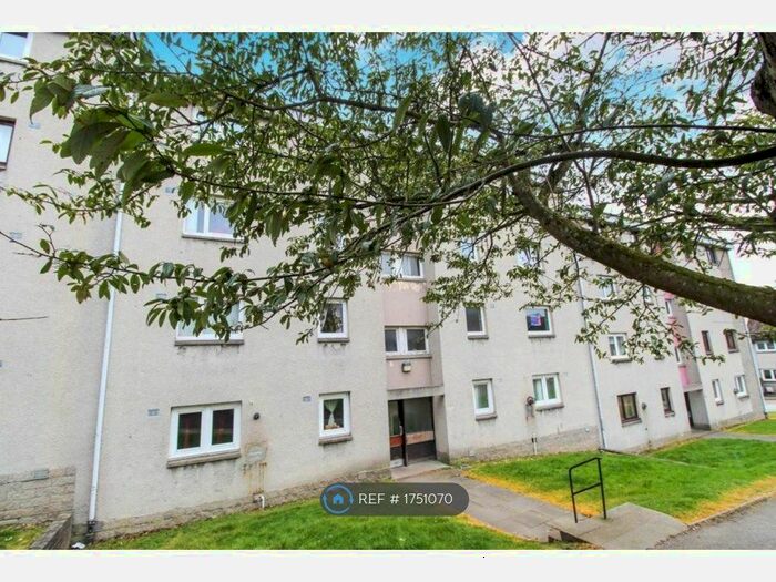 2 Bedroom Flat To Rent In Cornhill Terrace, Aberdeen, AB16