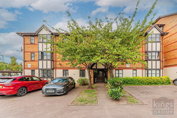 2 Bedroom Flat For Sale In Creighton Road, London, N17