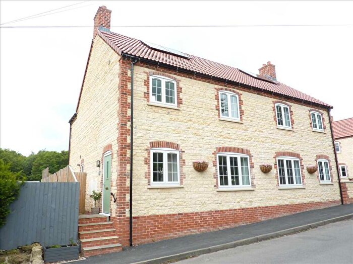 3 Bedroom Property For Sale In Cow Lane, Tealby, LN8