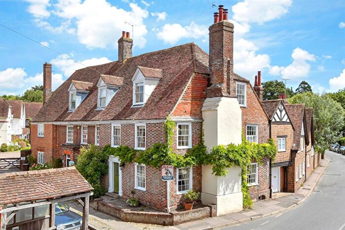 3 Bedroom End Of Terrace House For Sale In The Square, Lenham, Maidstone, Kent, ME17