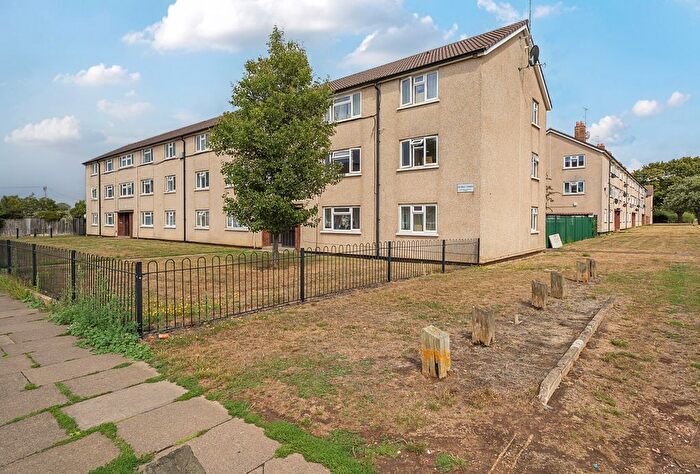 3 Bedroom Flat For Sale In Dorrington Walk, Cheltenham, Gloucestershire, GL51