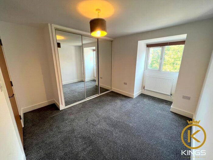 1 Bedroom Flat To Rent In Havant Road, Drayton, Portsmouth, PO6