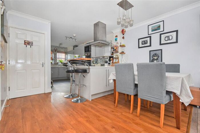 4 Bedroom Semi-Detached House For Sale In Barleyhill Road, Garforth, Leeds, LS25