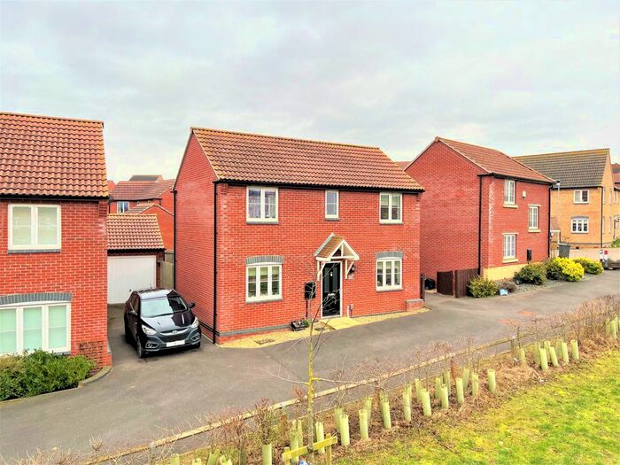 3 Bedroom Detached House To Rent In Alnwick Way, Grantham, NG31