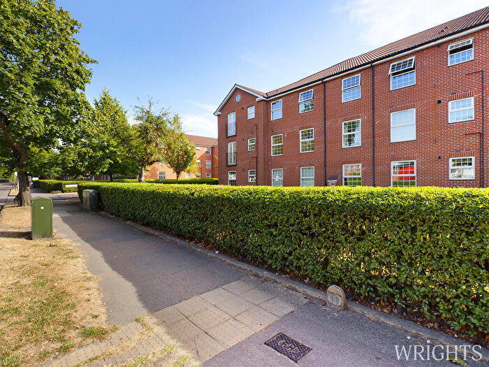 2 Bedroom Apartment To Rent In Bridge Court, Welwyn Garden City, AL7