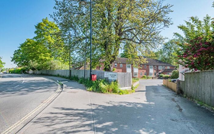 Flat To Rent In Pembridge House Salisbury Road, Fordingbridge, Hampshire, SP6