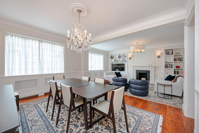 3 Bedroom Flat To Rent In Stockleigh Hall, Prince Albert Road, NW8