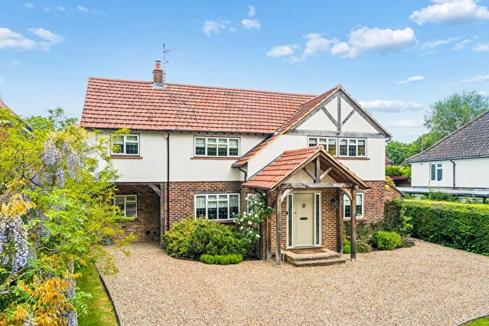 5 Bedroom Detached House For Sale In Village Way, Little Chalfont, HP7