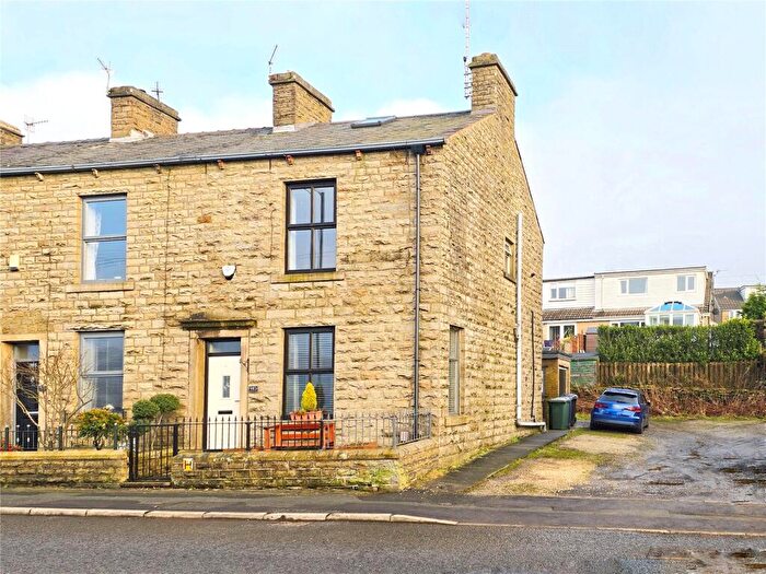 2 Bedroom End Of Terrace House For Sale In Burnley Road, Loveclough, Rossendale, BB4