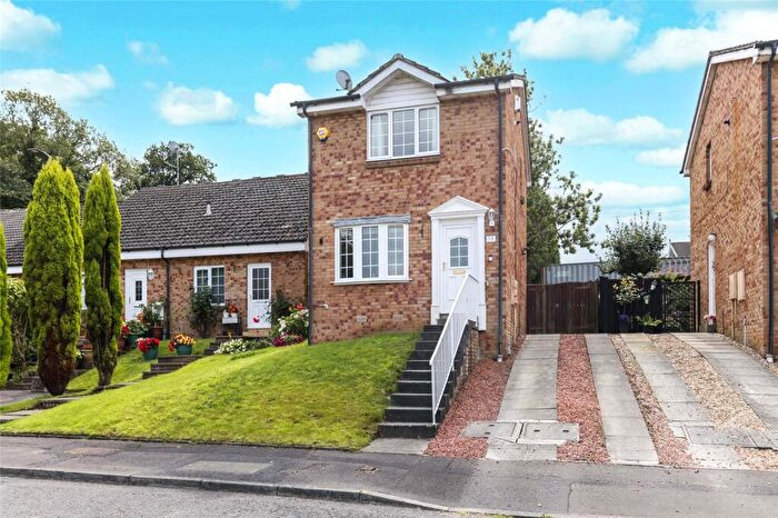 2 Bedroom Detached House For Sale In Buckingham Court, Hamilton, South Lanarkshire, ML3