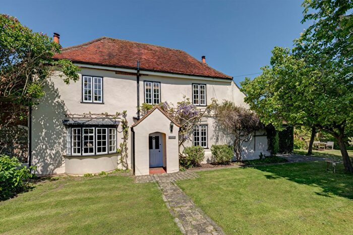 6 Bedroom Detached House For Sale In The Common, Stokenchurch, High Wycombe, Buckinghamshire, HP14