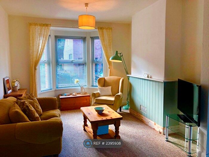 3 Bedroom Terraced House To Rent In St Thomas, Exeter, EX2