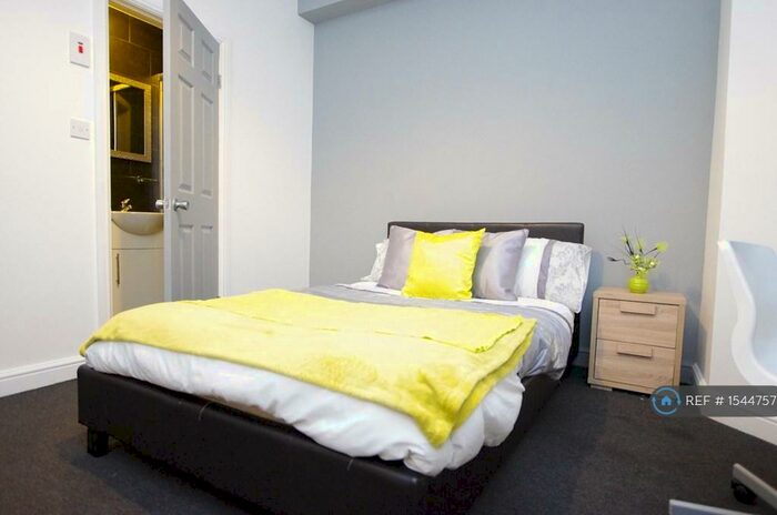 6 Bedroom Terraced House To Rent In Clara Street, Coventry, CV2