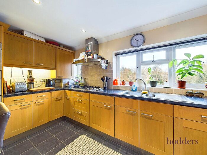 2 Bedroom Apartment To Rent In Virginia Water, Surrey, GU25