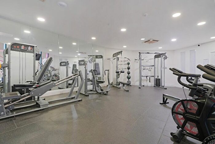 2 Bedroom Apartment To Rent In West One Apartments, Fitzwilliam Street, Sheffield, S1