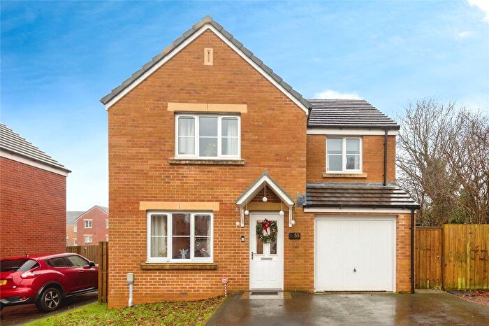 4 Bedroom Detached House For Sale In Maes Elen, Carmarthen, Carmarthenshire, SA31
