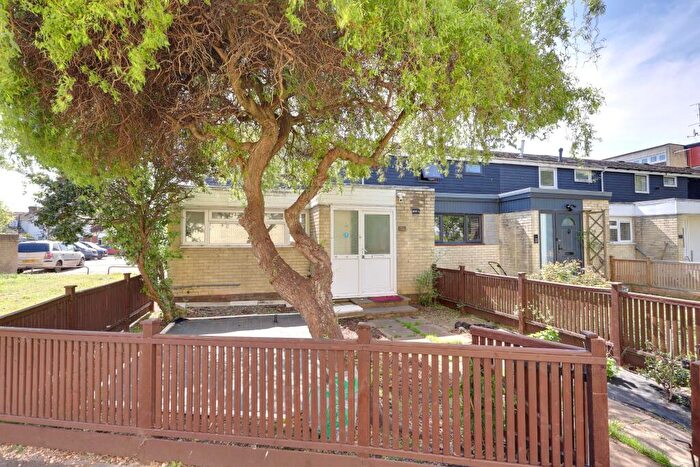 3 Bedroom End Of Terrace House For Sale In Howards Grove, Shirley, Southampton, SO15