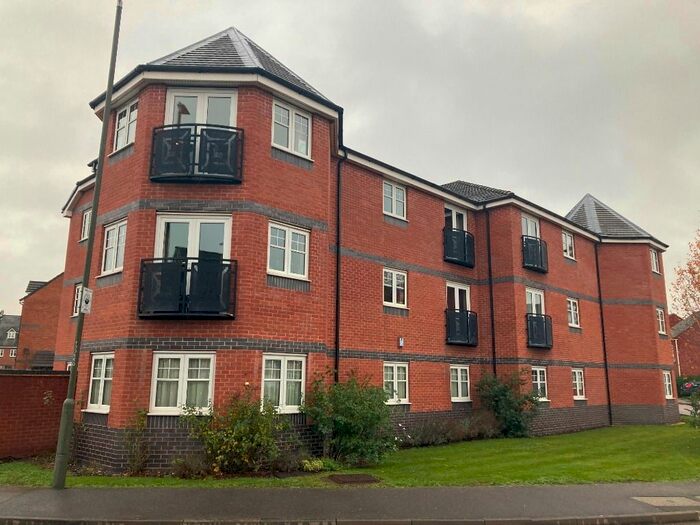 2 Bedroom Penthouse To Rent In Otter Street, Hilton, DE65