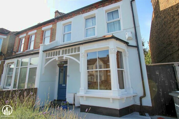 1 Bedroom Flat To Rent In Albacore Crescent, London, SE13