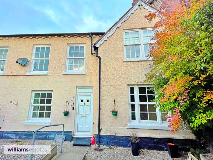 2 Bedroom Terraced House To Rent In Mwrog Street, Ruthin, LL15