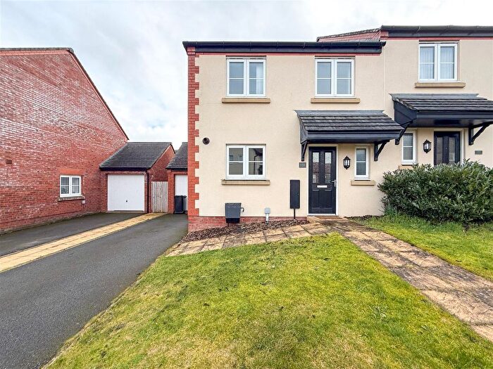 4 Bedroom Semi-Detached House For Sale In Loachbrook Farm Way, Congleton, CW12