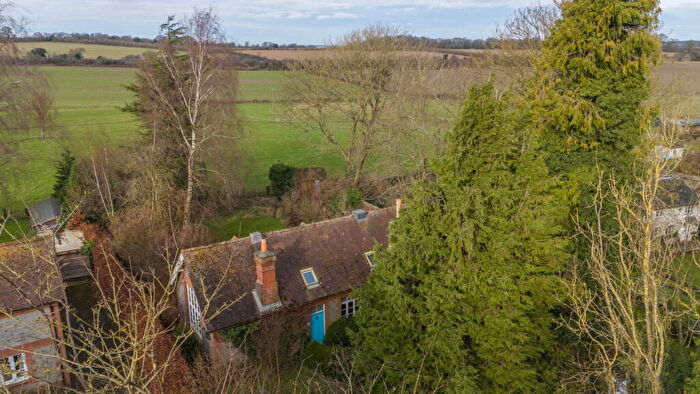 3 Bedroom Detached House For Sale In Ashe Park Lane, Steventon, Basingstoke, RG25