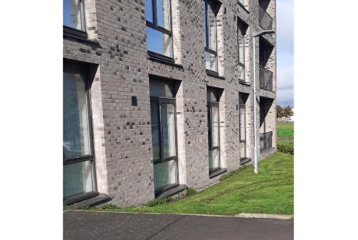 1 Bedroom Flat To Rent In , Skene Close, G51