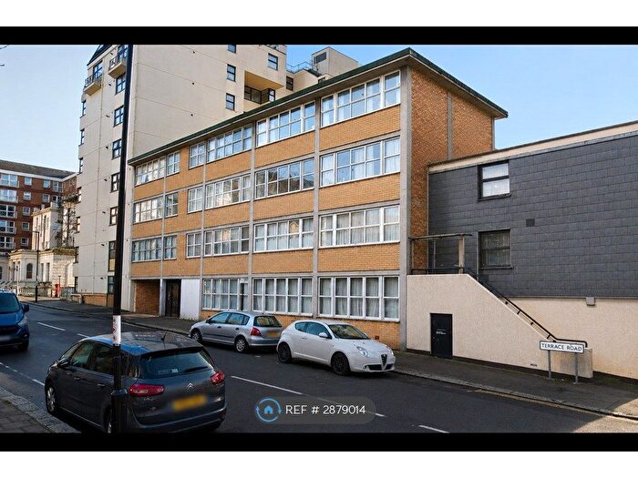 2 Bedroom Flat To Rent In Alan Court, St. Leonards-On-Sea, TN37