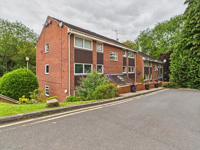 2 Bedroom Flat To Rent In Coppice Drive, Harrogate, HG1