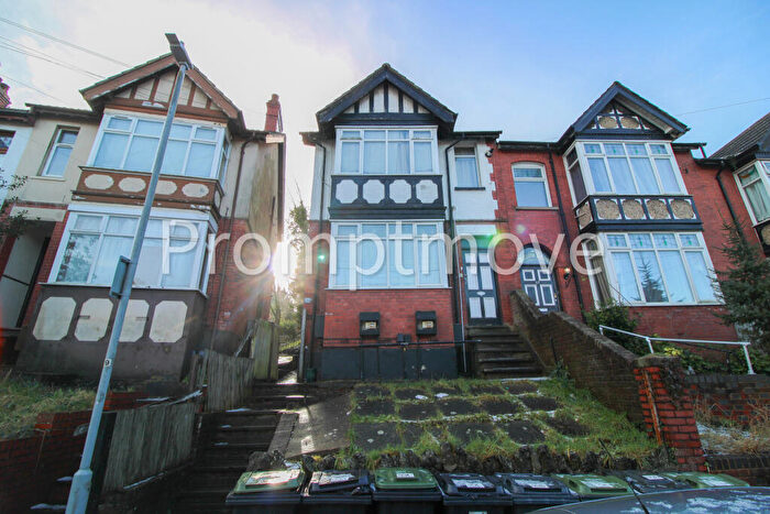 1 Bedroom Flat To Rent In Russell Rise Luton, LU1