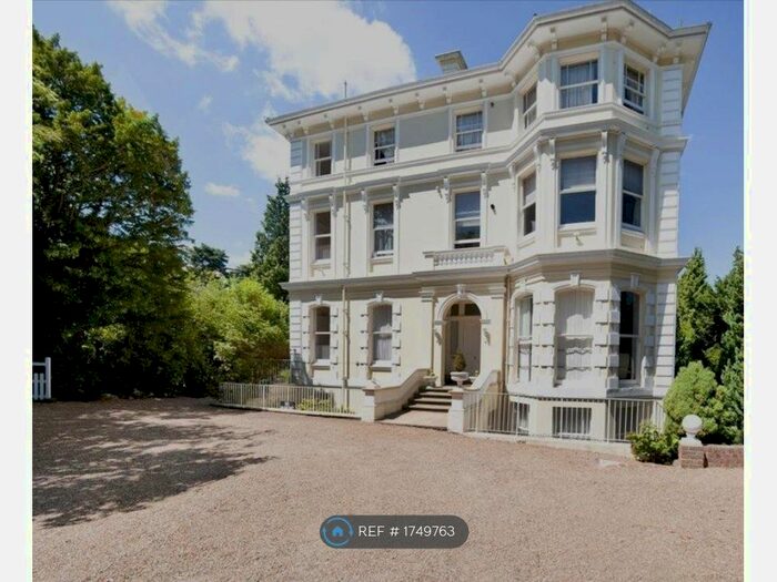 2 Bedroom Flat To Rent In Bishops Down Park Road, Tunbridge Wells, TN4