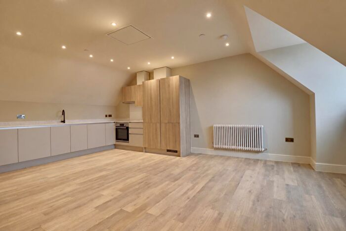2 Bedroom Flat For Sale In Grove Road South, Southsea, PO5