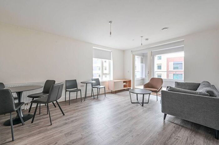 2 Bedroom Flat To Rent In Nautilus Apartments, Jam Lane, Canning Town, London, E16