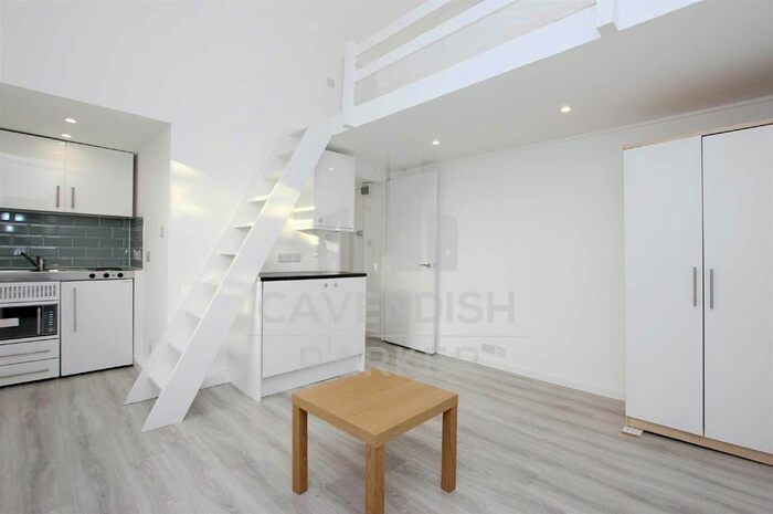 Studio To Rent In Camden Road, Camden, London, N7