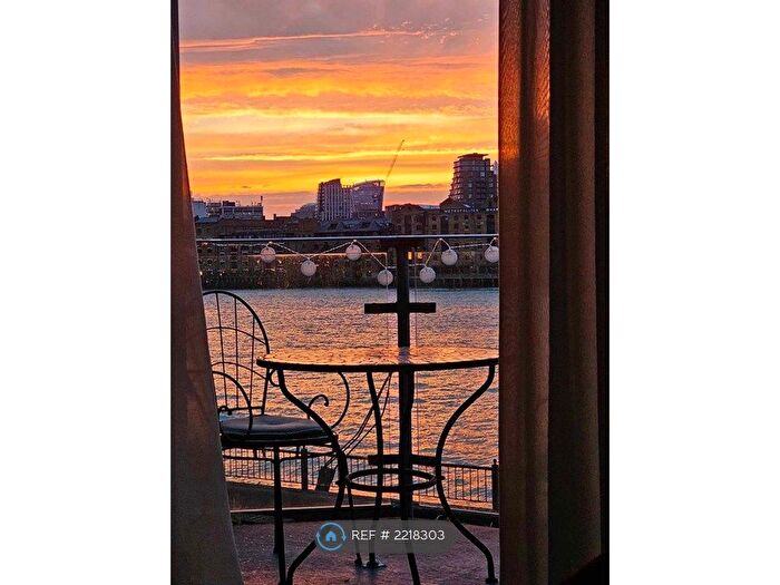 2 Bedroom Flat To Rent In Pacific Wharf, London, SE16