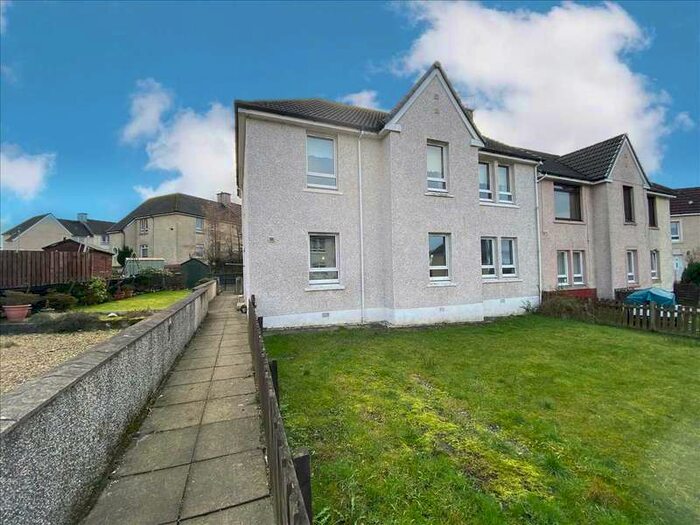 3 Bedroom Cottage To Rent In Ardtoe Crescent, Stepps, Cumbernauld, G33
