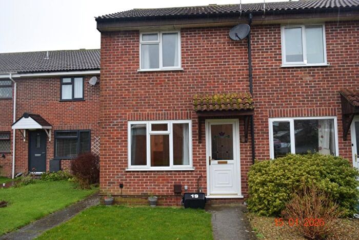 2 Bedroom End Terrace House To Rent In Fraser Close, Burnham-On-Sea, TA8