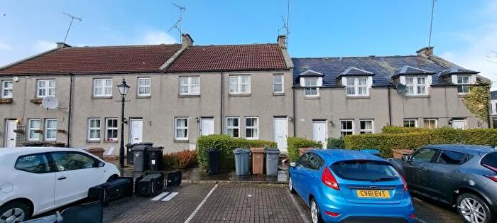 3 Bedroom Flat To Rent In The Orchard, Spital Walk, Aberdeen Close To Aberdeen University, AB24