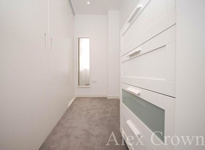 1 Bedroom Apartment To Rent In Woodberry Down, Manor House, N4
