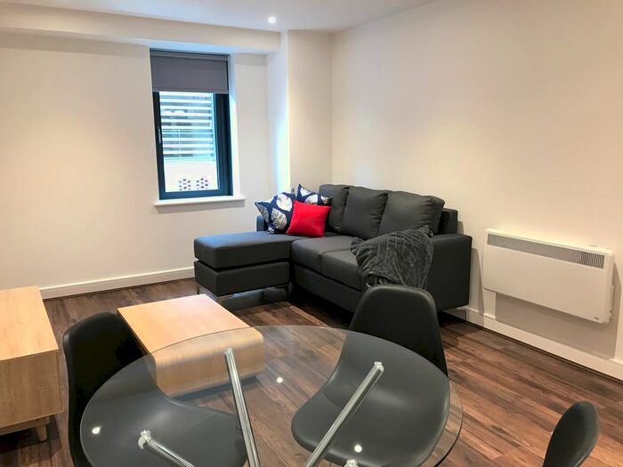 1 Bedroom Flat To Rent In Dayus House, Sguv, Birmingham, B1
